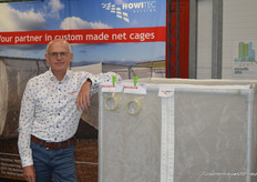 Anton Hulsegge (Howitec Netting) ziet dat door de verschuiving van breed werkende middelen naar specifieke middelen ‘oude’ insecten opnieuw opkomen. Dat vraagt ook weer om nieuwe gazen en netten om bijvoorbeeld de koolgalmug, de preimineervlieg en de aardvlo bij het gewas weg te houden.